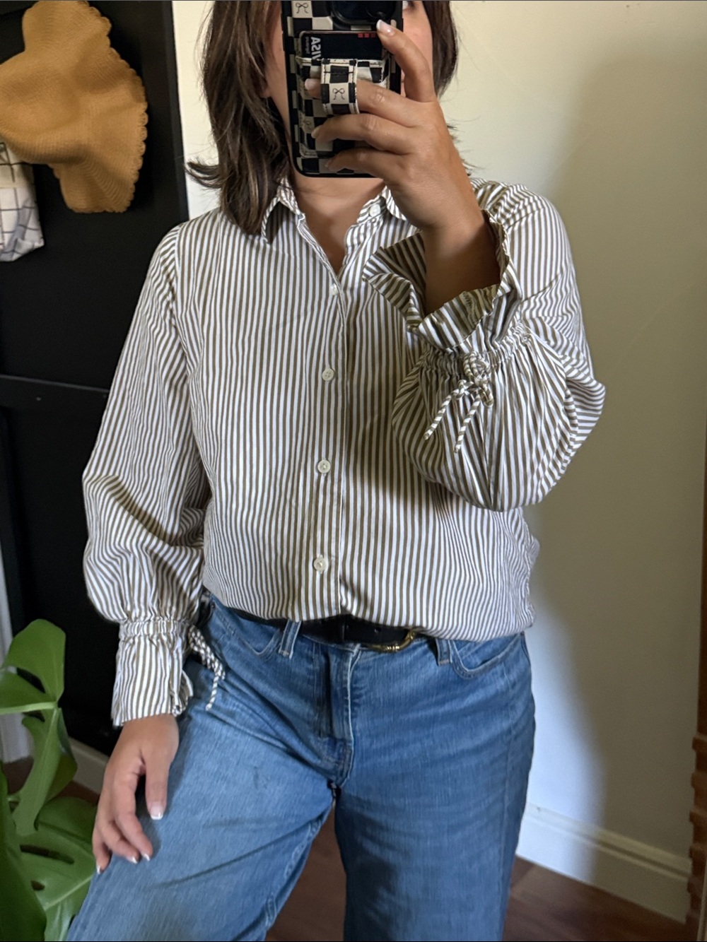 Alex Mill 100% Cotton Striped anti wrinkle Buttoned Front Shirt. S